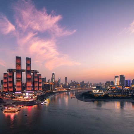 Intercontinental Chongqing Raffles City By Ihg מראה חיצוני תמונה