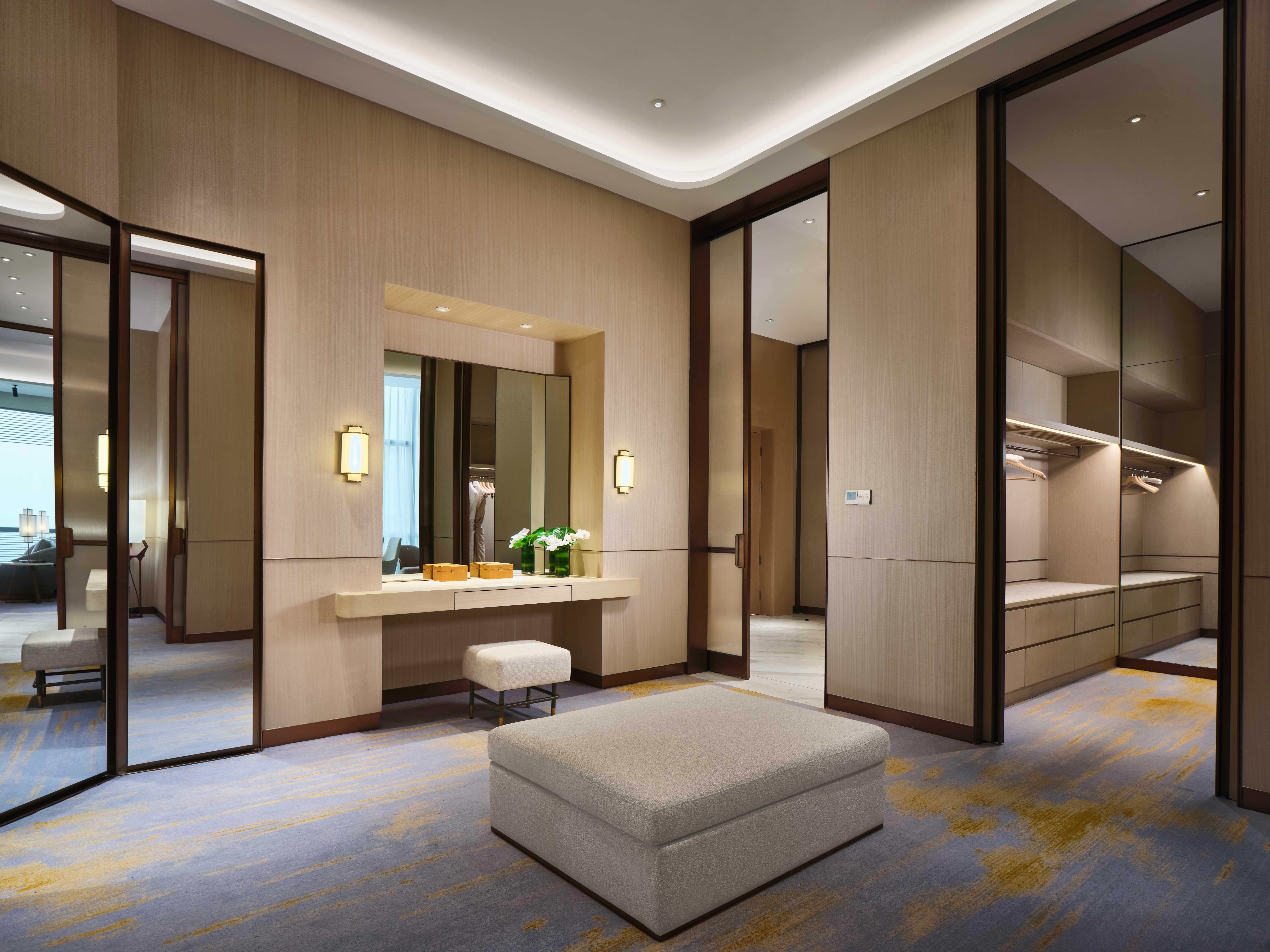 Intercontinental Chongqing Raffles City By Ihg מראה חיצוני תמונה