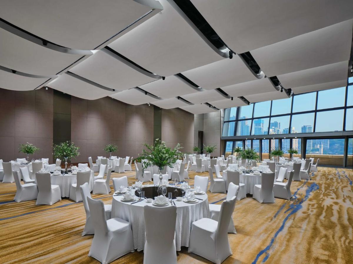 Intercontinental Chongqing Raffles City By Ihg מראה חיצוני תמונה